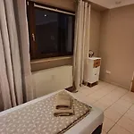 Basecamp 60 Am Waldrand - Fuer Gruppen Familien Monteure - Helles 2-zimmer-souterrain Lägenhet Altenstadt